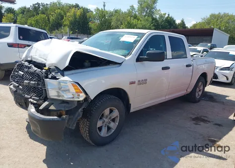 2018 Ram 1500 Ssv 4X4 5'7 Box z USA, uszkodzony, nr VIN 1C6RR7XT9JS318993